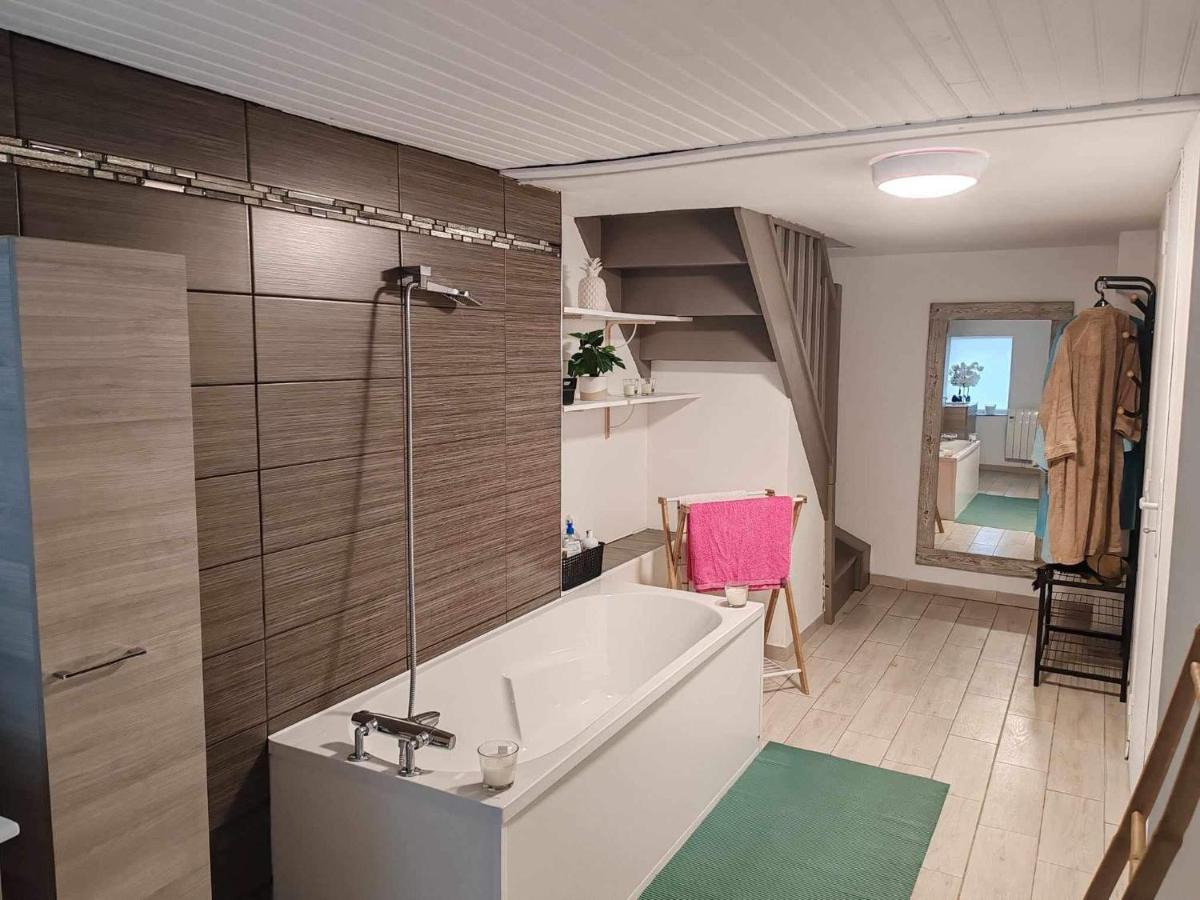 Chez Gwen Et Marie Villa Bogny-sur-Meuse Kültér fotó