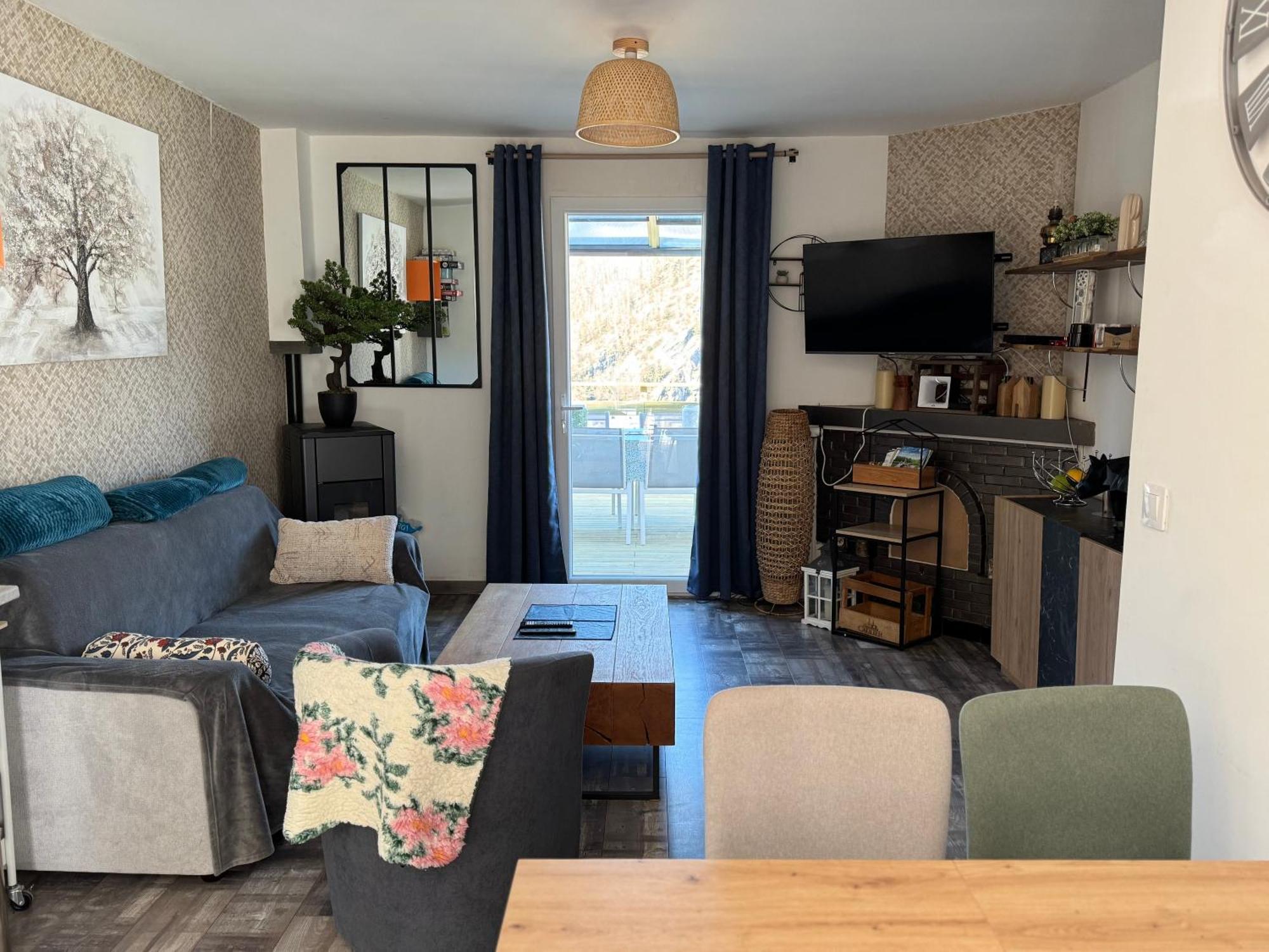 Chez Gwen Et Marie Villa Bogny-sur-Meuse Kültér fotó